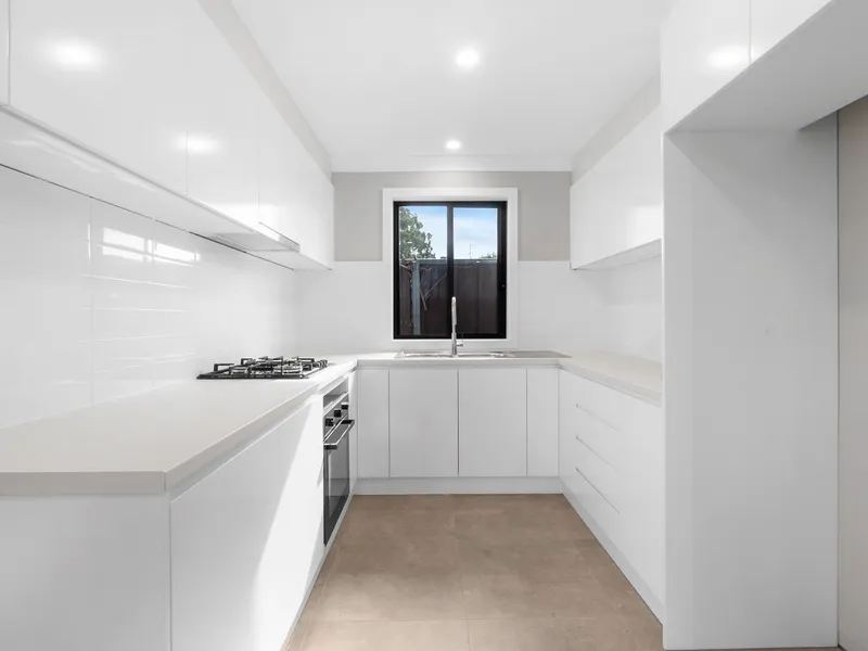 BRAND NEW TWO BEDROOM GRANNY FLAT