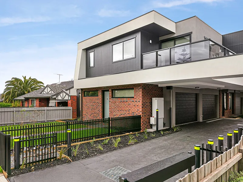 Brand New Contemporary Style just off Keilor Road