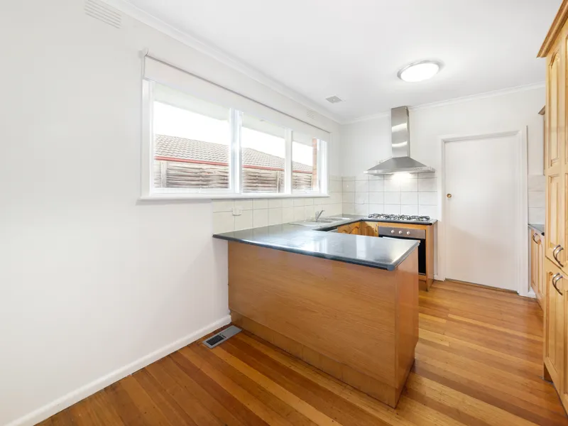 Spacious Three Bedroom Unit!