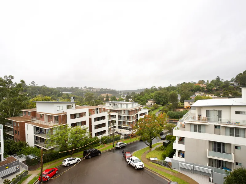 MODERN AND SPACIOUS TWO BEDROOM APARTMENT 