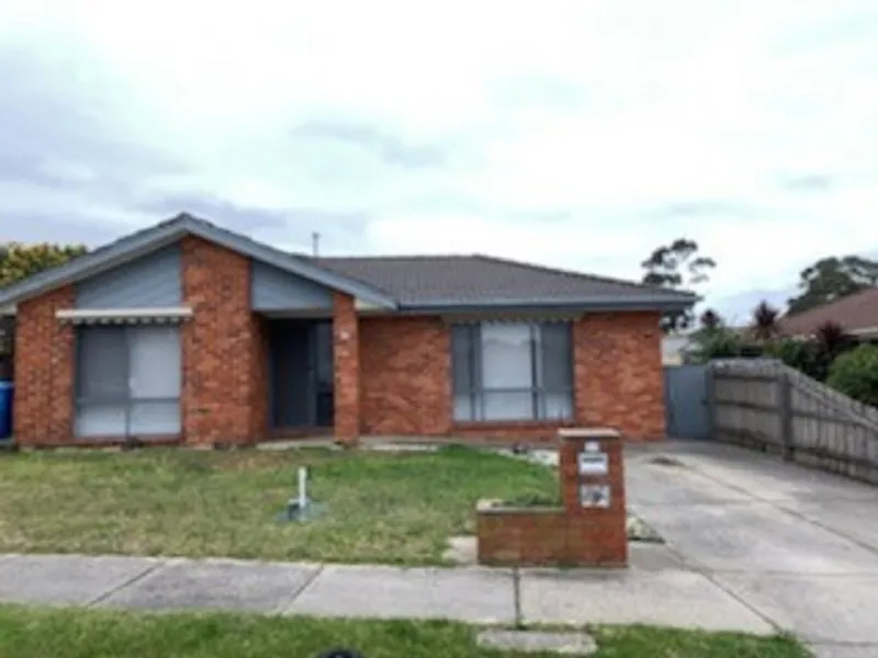 Perfectly positioned 3 Bedroom home!