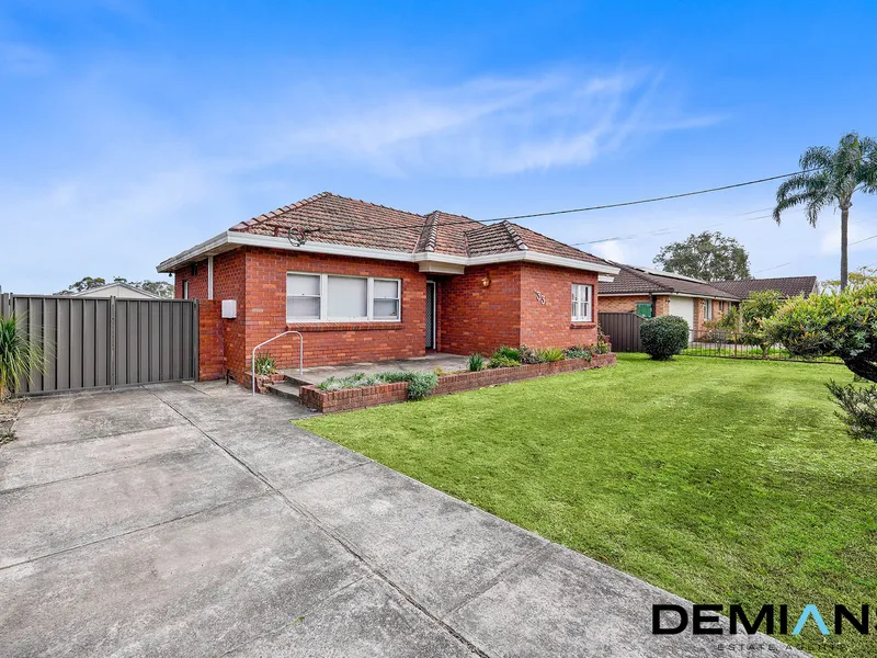 Comfort living in immaculate condition. And its convenient location makes it an easy decision.