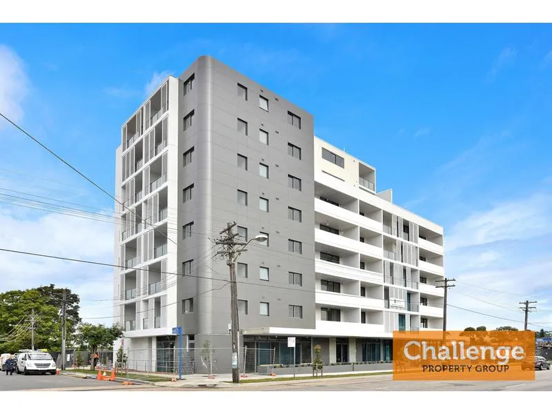 ONE BEDDER APARTMENT....ONLY THREE YEARS YOUNG