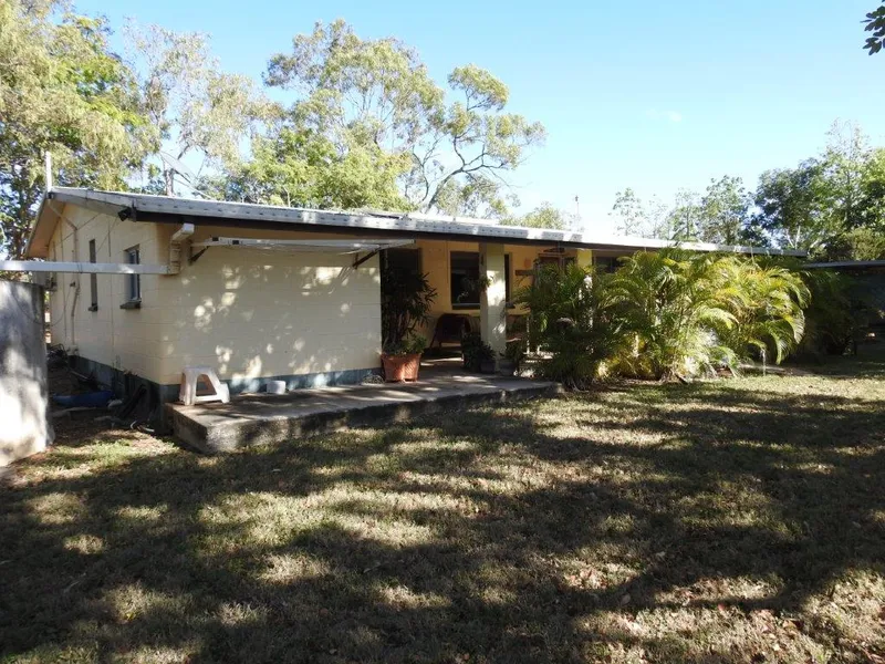 House, acreage & horse arena
