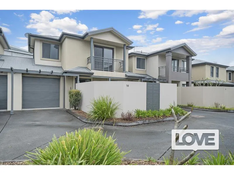 Private Inspections Only - Stylish Townhouse, The Jewell in the Crown!