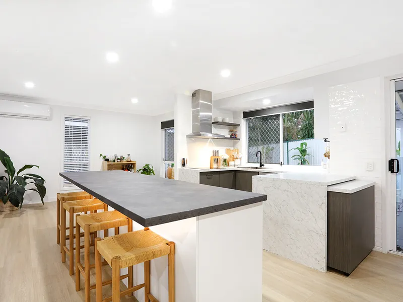 The Immaculate Entertainer!