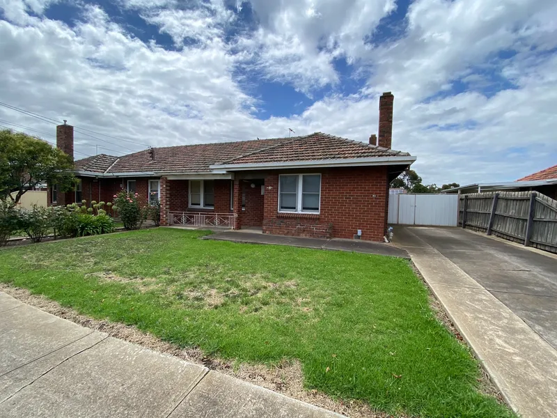 PLEASE CALL 03 9300 9000 TO REGISTER YOUR INTEREST