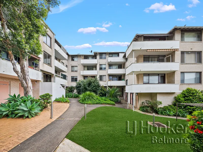 Super Convenient Location with Tranquil Setting