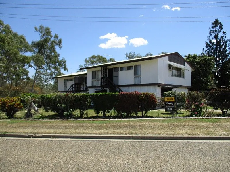 WONDERFULLY PRESENTED SPACIOUS FOUR BEDROOM HOME