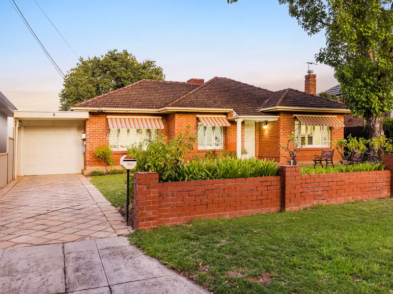 Exclusive Living in Poets' Corner