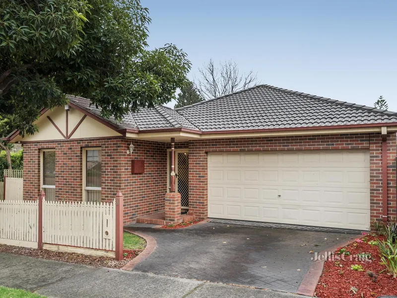 Radiant living in a superb location