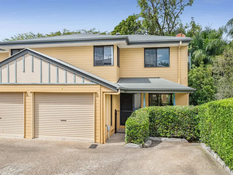 OVERSIZE TOWNHOUSE ON 160SQM