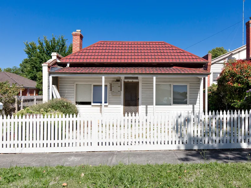 GREAT CENTRAL LOCATION