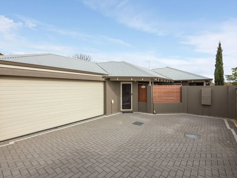 Near New Home With Stunning Timber Flooring, High Ceilings Complete With Quality Finishings