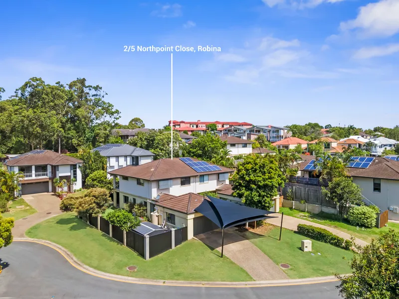 A Duplex with a Rare House Sized Yard