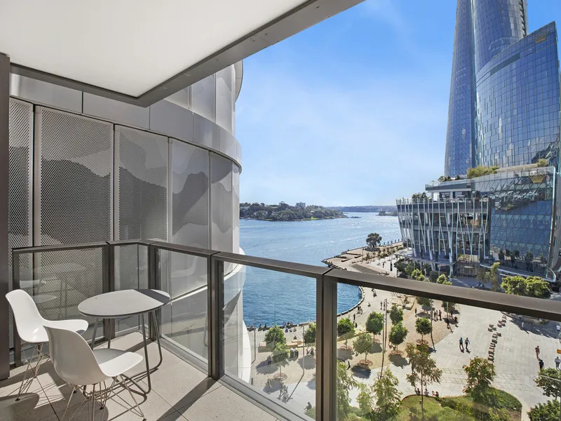 Luxury Barangaroo Apartment in ‘The Cloud’ | Furnished