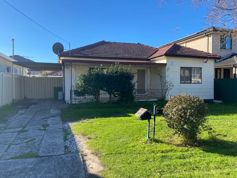 BEAUTIFUL SAFE FAMILY HOME