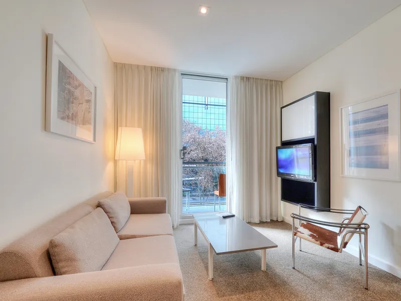 Rare Opportunity - Prime Short-Stay Apartment in the Heart of the City