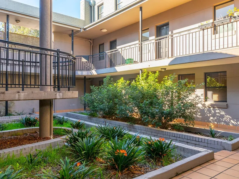 Large Two Bedroom Apartment with Parking!