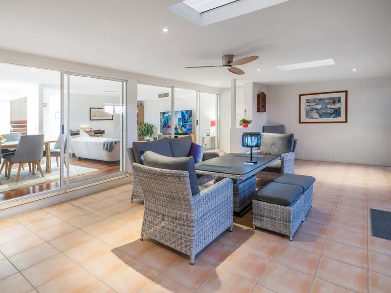 Resort Villa with Elegance and Charm