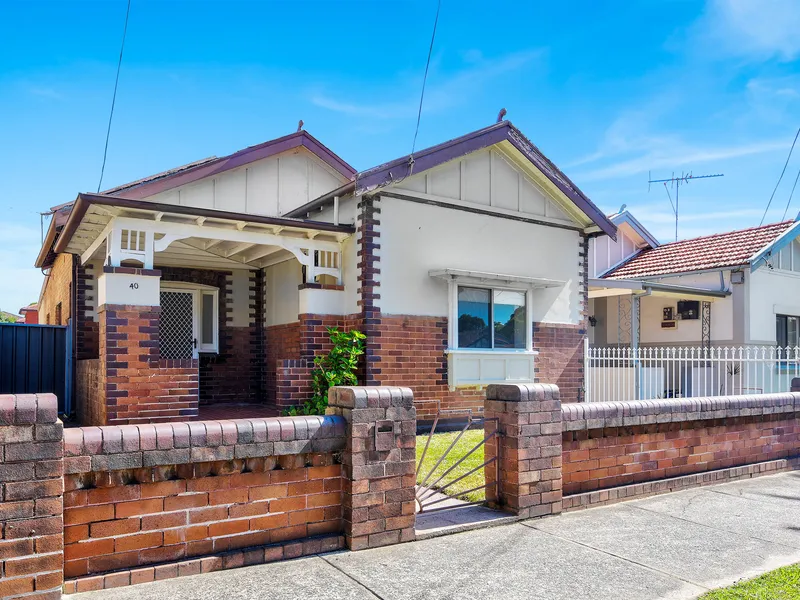 FULLY RENOVATED FOUR BEDROOM HOUSE!