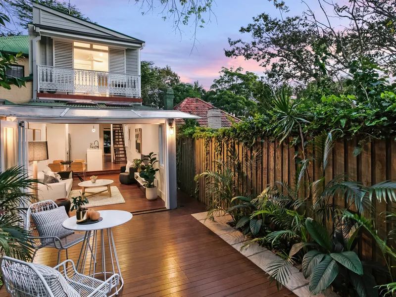 Idyllic living and entertaining