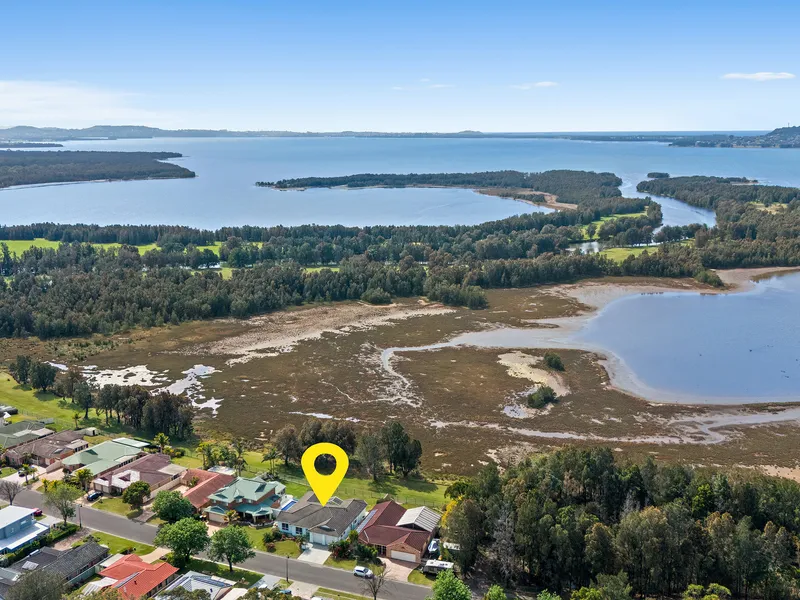 Lakeside Living in Macquarie Shores Estate