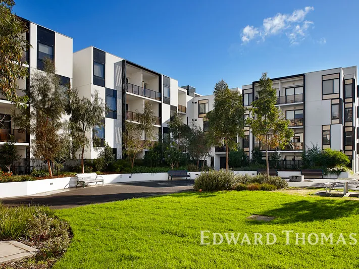 MODERN GROUND FLOOR APARTMENT
