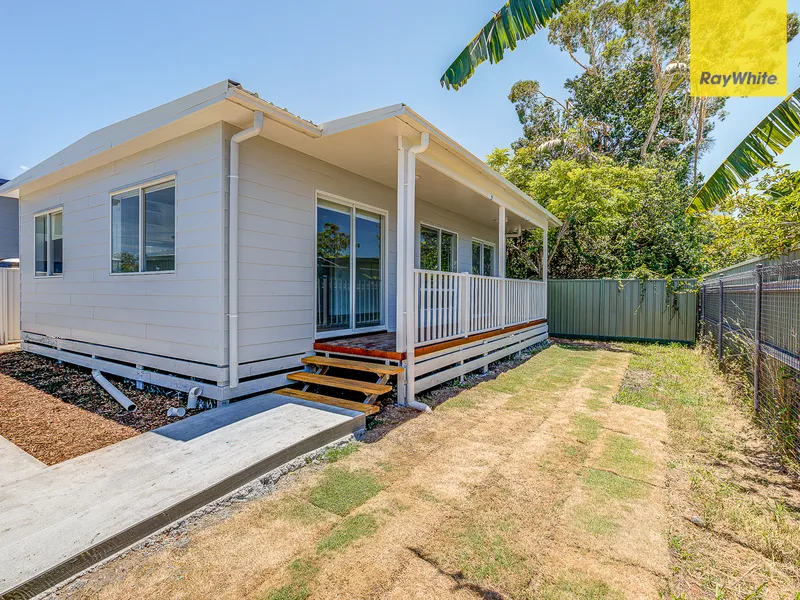 BRAND NEW GRANNY FLAT WITH WORKSHOP