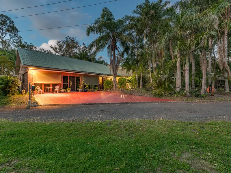 Hideaway Haven Bed and Breakfast is a Piece of Paradise Waiting for a New Owner!