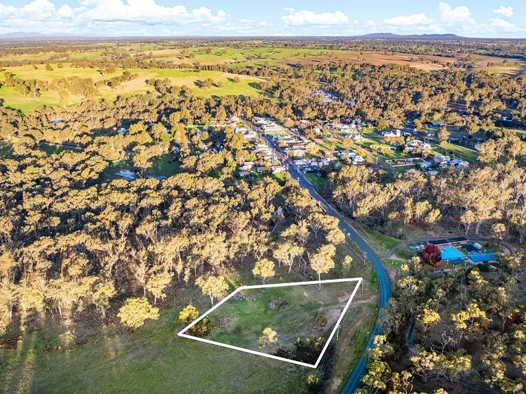 RESIDENTIAL BUILDING BLOCK ON 1.6 acres*