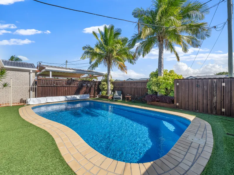 LOWSET SCARBOROUGH STUNNER!