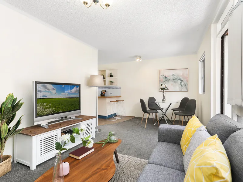 Superb apartment close to parks and transport