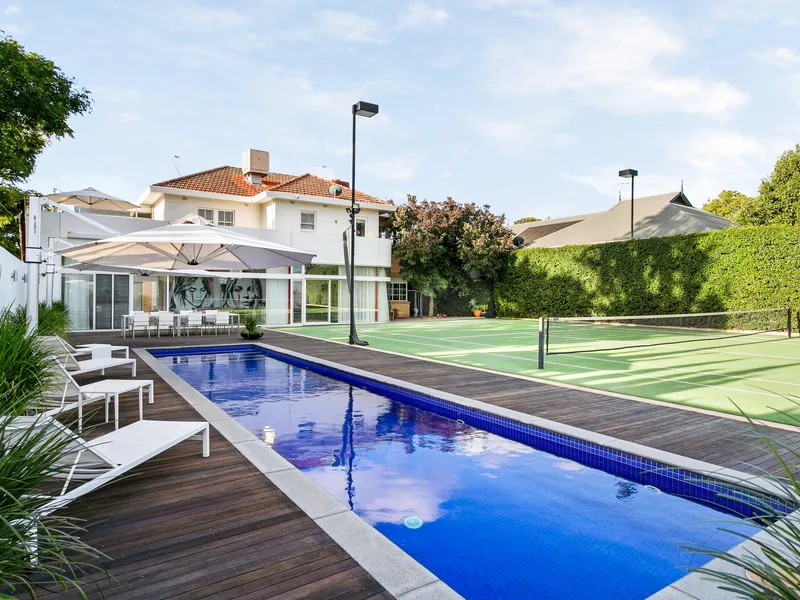 UNDER CONTRACT by Stephanie & John Williams - WILLIAMS LUXURY