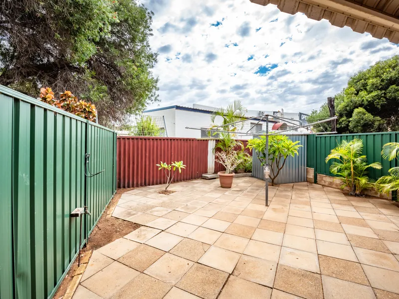 Bluff Point Little Beauty