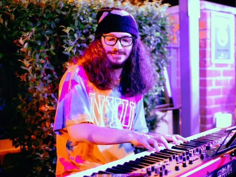 Beautiful Home in Top Location! CLOSE TO AMENITIES!