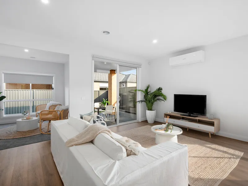 Redefining luxury and low maintenance living.