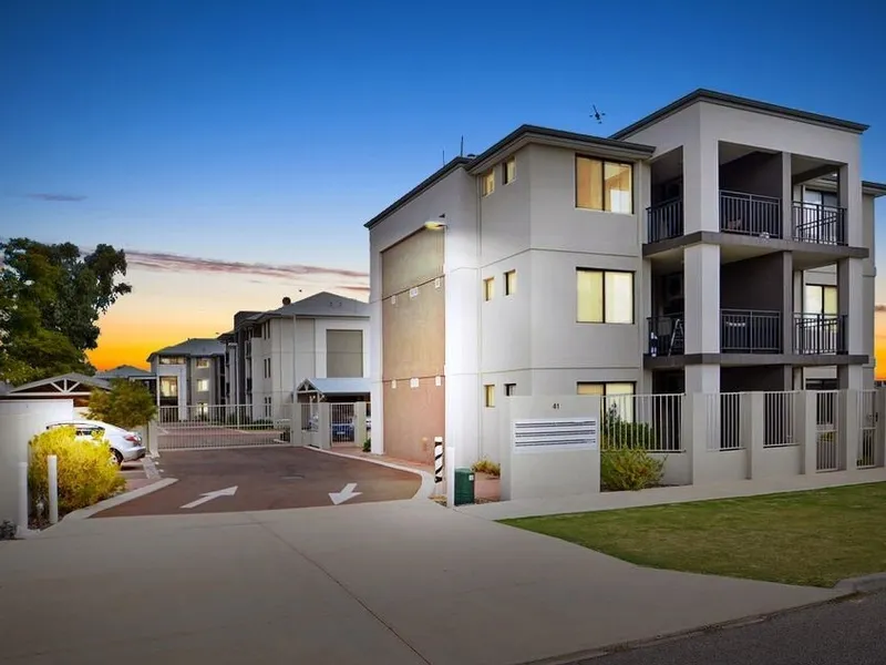 3 Bedroom Ground Floor Apartment