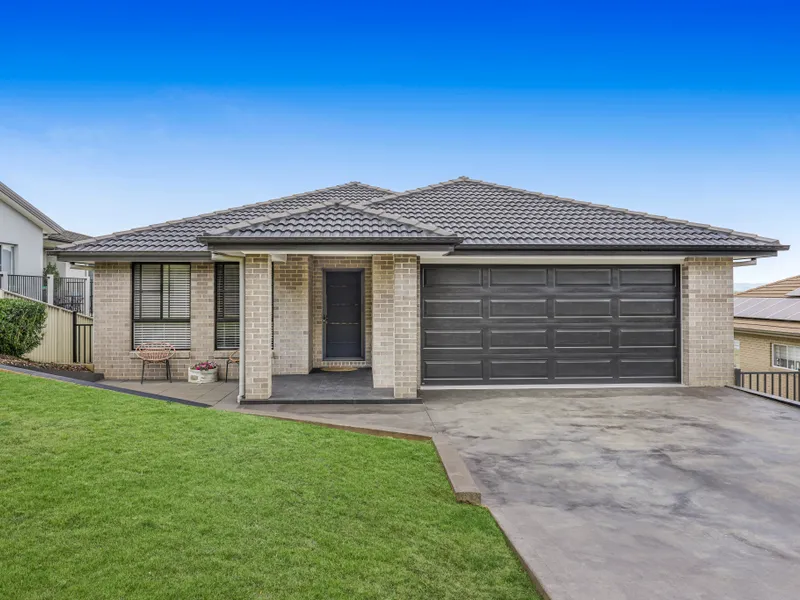 Five Bedroom Family home, minutes from CBD
