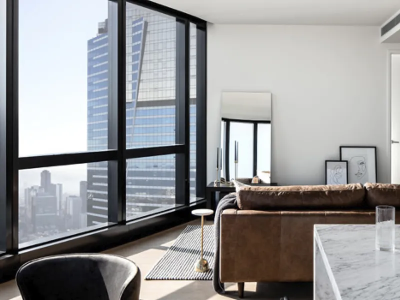 Sub-Penthouse in Iconic Melbourne Skyline