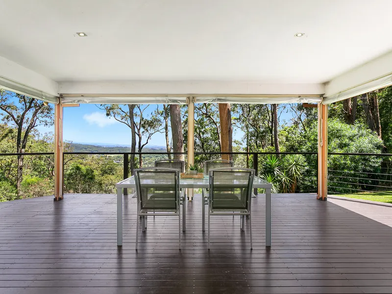 Premium acreage retreat with sweeping Tallebudgera Valley views