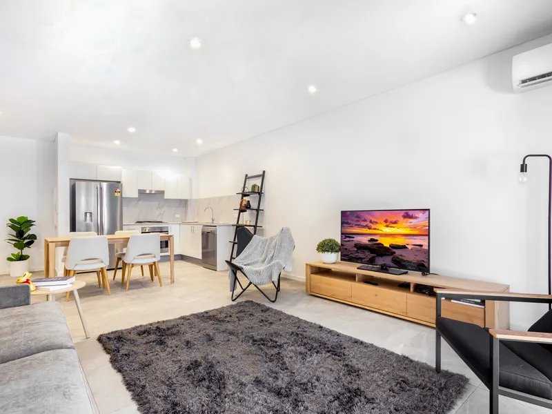 Split Level One Bedroom Apartment