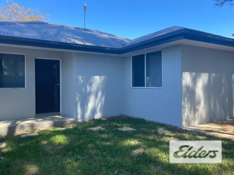 Tidy Home In Convenient Location