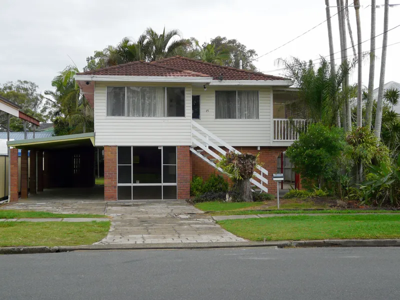 Bayside Lifestyle Opportunity!