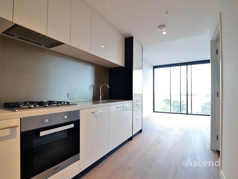 Urban Living Style - Near New Apartment With Magnificent View