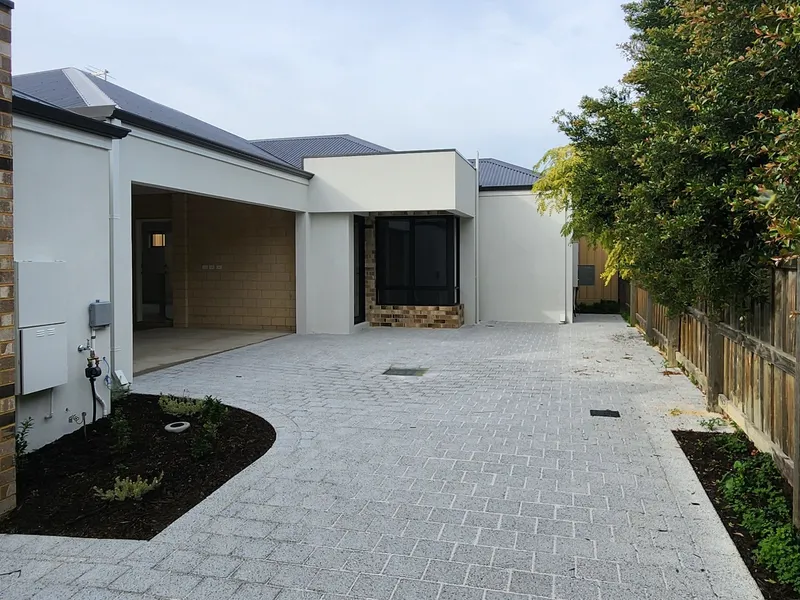 Newly Built Modern Villa’s – Take your pick!