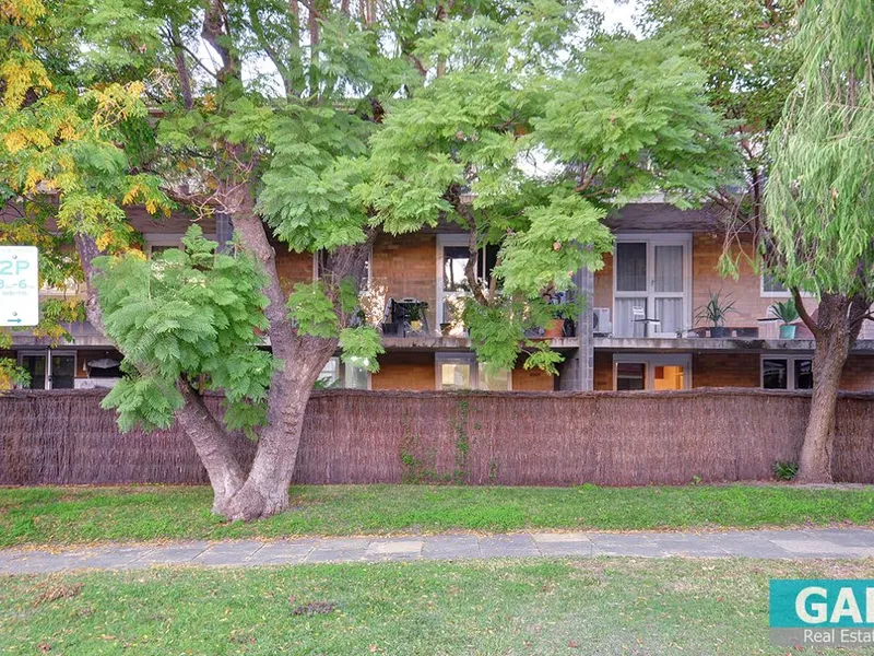 Quiet Complex - Great location