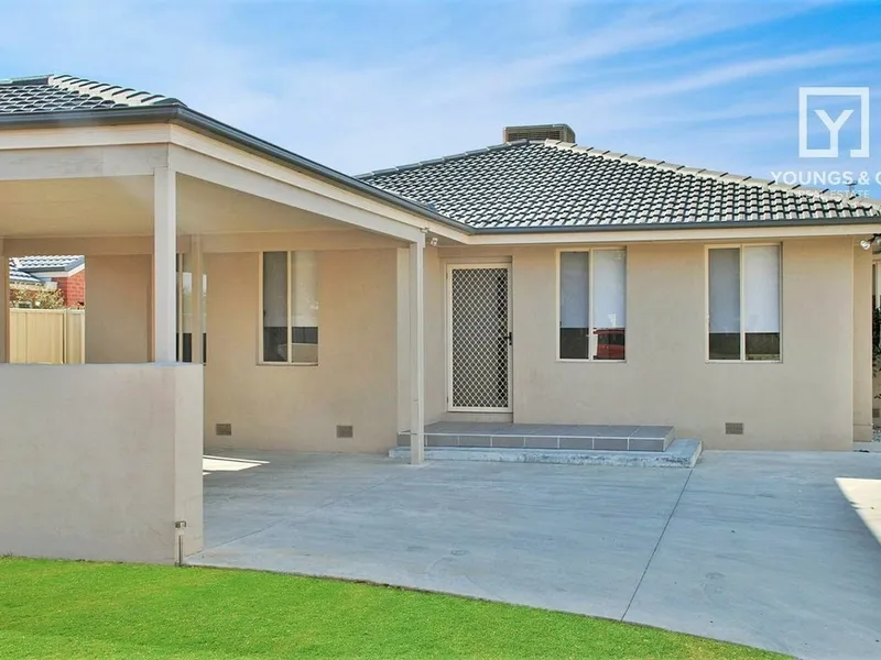 WELL APPOINTED TOWNHOUSES - ONLY THREE ON THE BLOCK