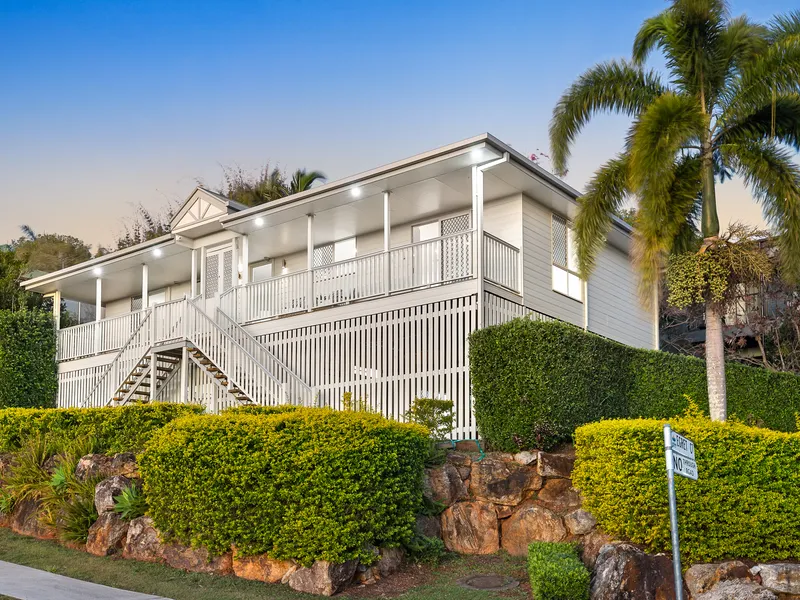 The Search Is Over! Cracking family home awaits..