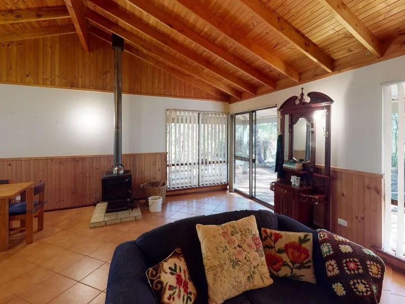 Massive Price Reduction - Owners say SELL !!